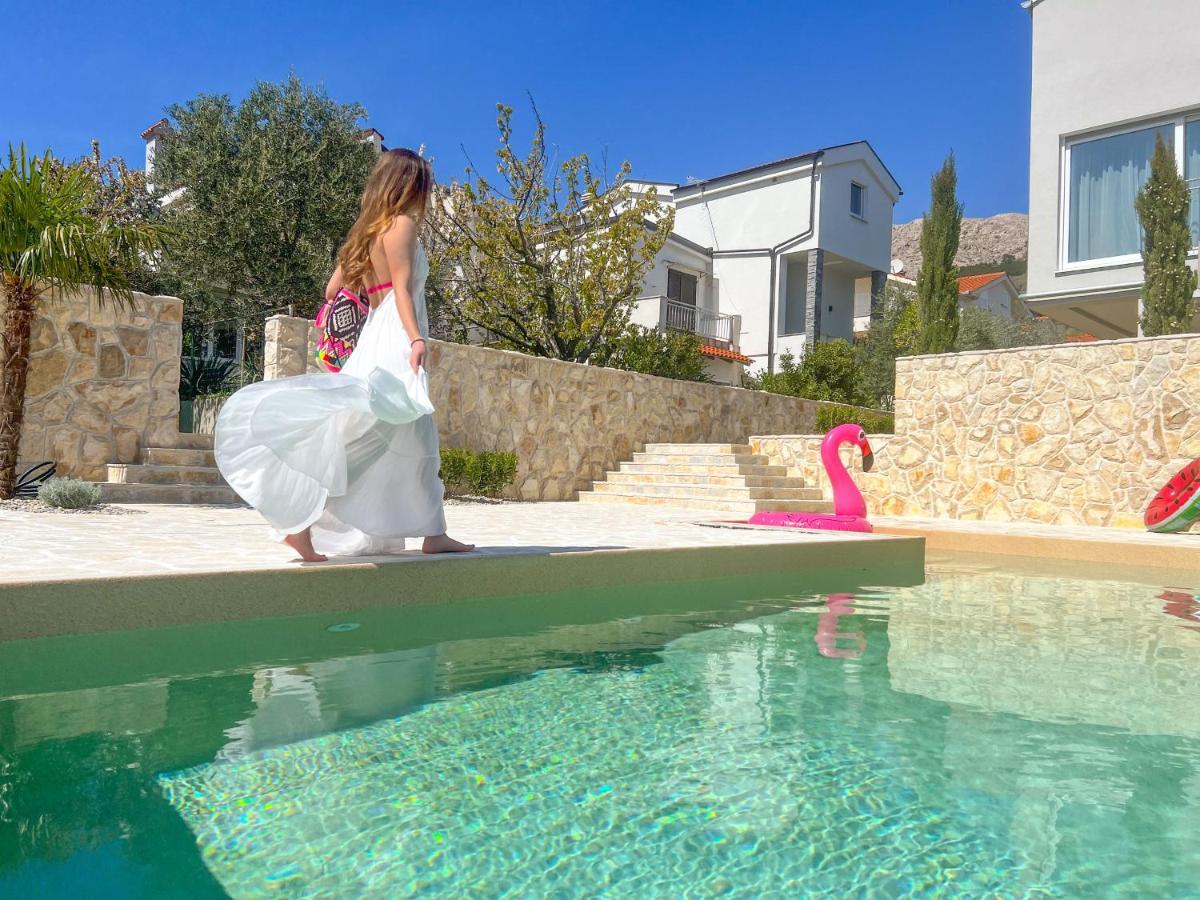Apartment Baska Mit Poolarea - Krk, Kroatien Eksteriør billede