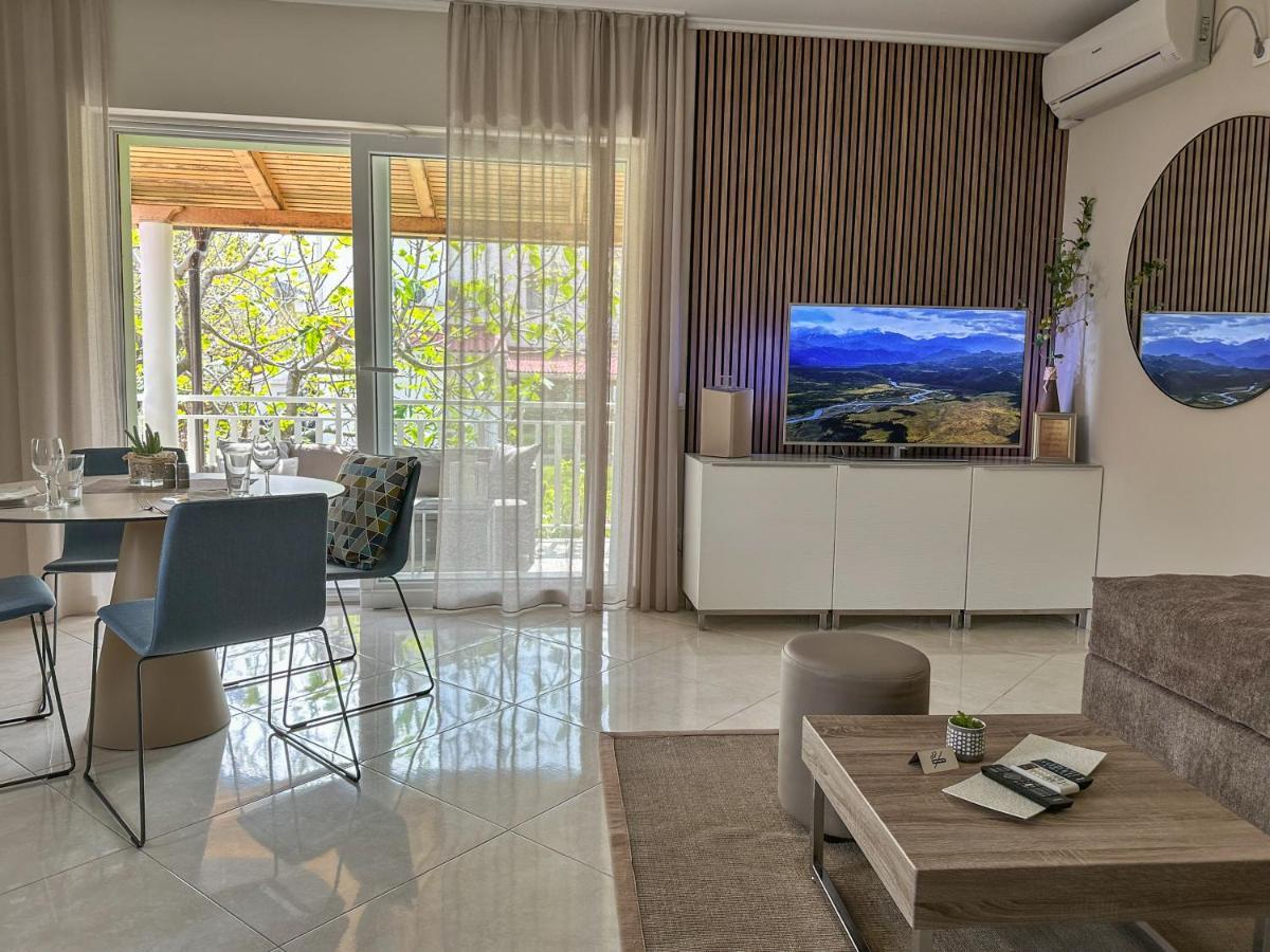 Apartment Baska Mit Poolarea - Krk, Kroatien Eksteriør billede