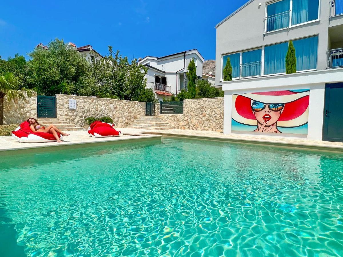 Apartment Baska Mit Poolarea - Krk, Kroatien Eksteriør billede