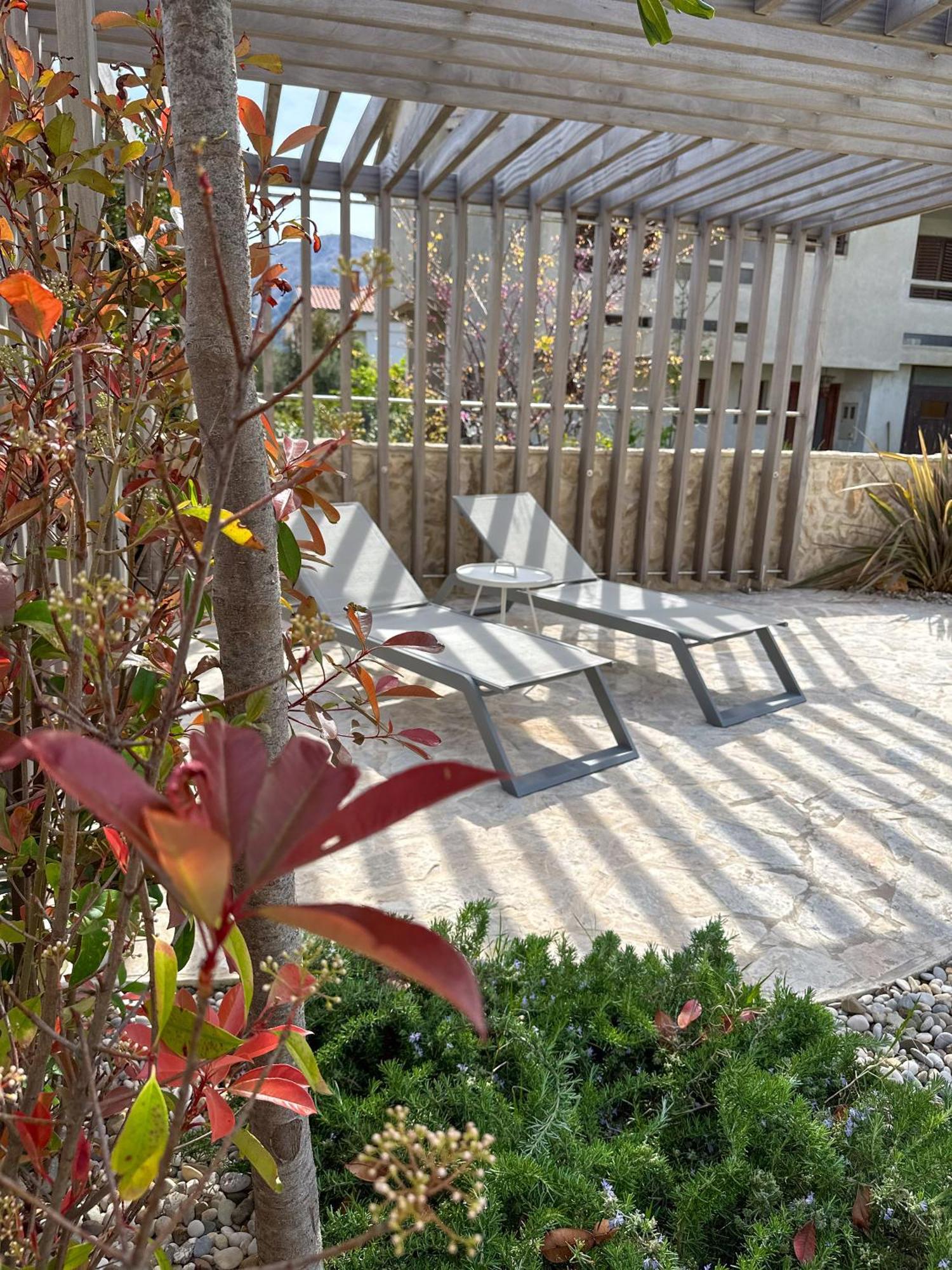 Apartment Baska Mit Poolarea - Krk, Kroatien Eksteriør billede